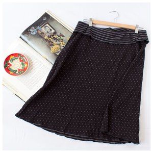 Apropos jersey knit skirt